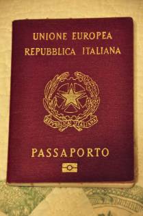Passaporte italiano da Ana